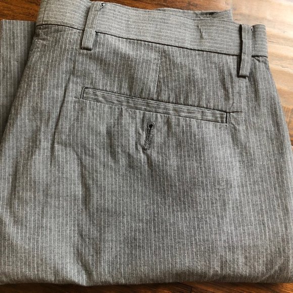 Kenneth Cole reaction mens gray striped pants chinos 33 W x 28 L - Picture 6 of 6